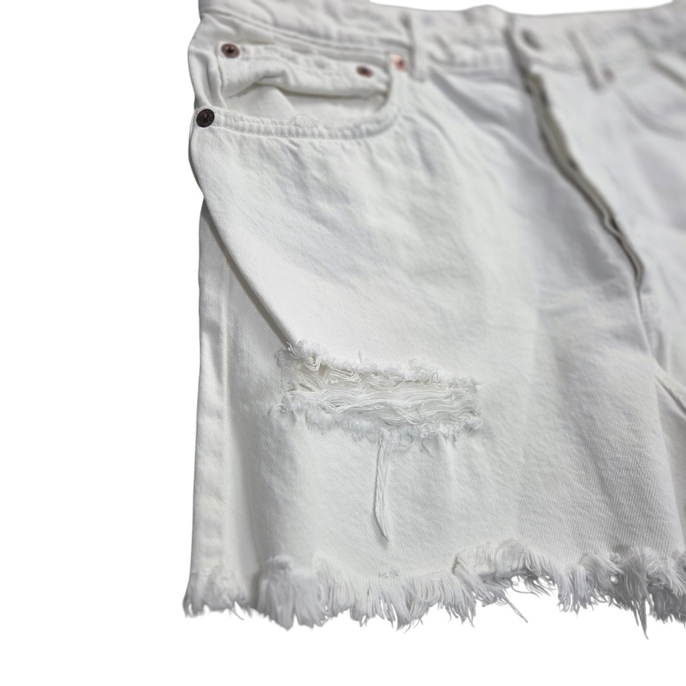 Zara White Distressed Denim Jean Shorts High Waisted Raw Hem Size 14 Waist 34" - Picture 3 of 7